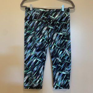 VSX SPORT Crop Athletic Pant - Size M - LIKE NEW